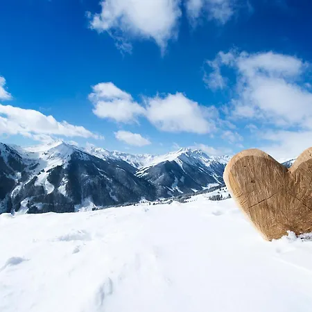 Eva,village 4* Saalbach-Hinterglemm