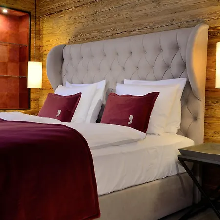 Eva,village Hotel Saalbach-Hinterglemm