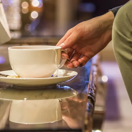 伊娃村酒店 酒店 4*